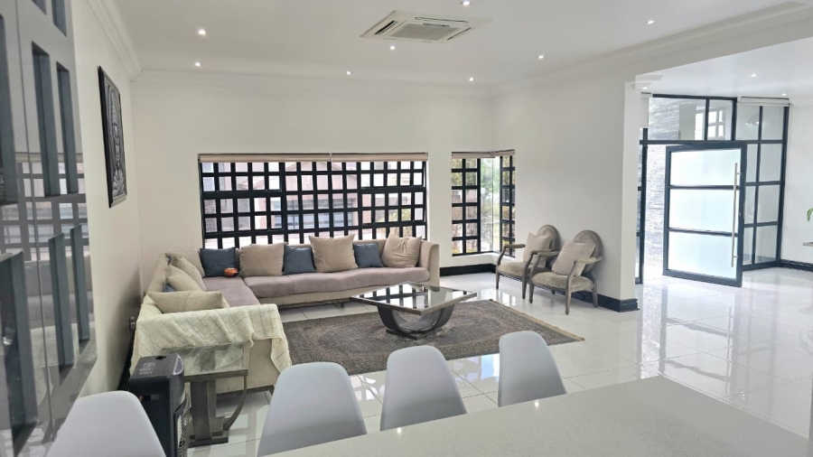 4 Bedroom Property for Sale in Eldoraigne Gauteng