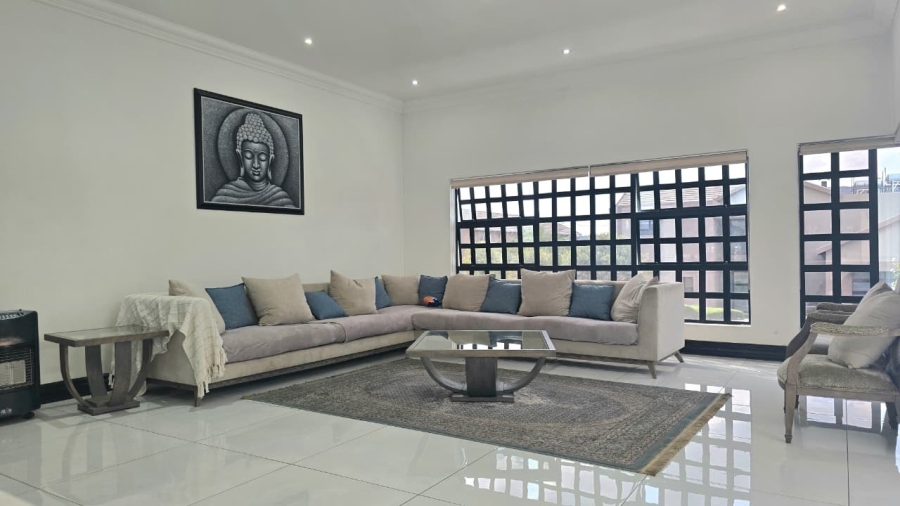 4 Bedroom Property for Sale in Eldoraigne Gauteng
