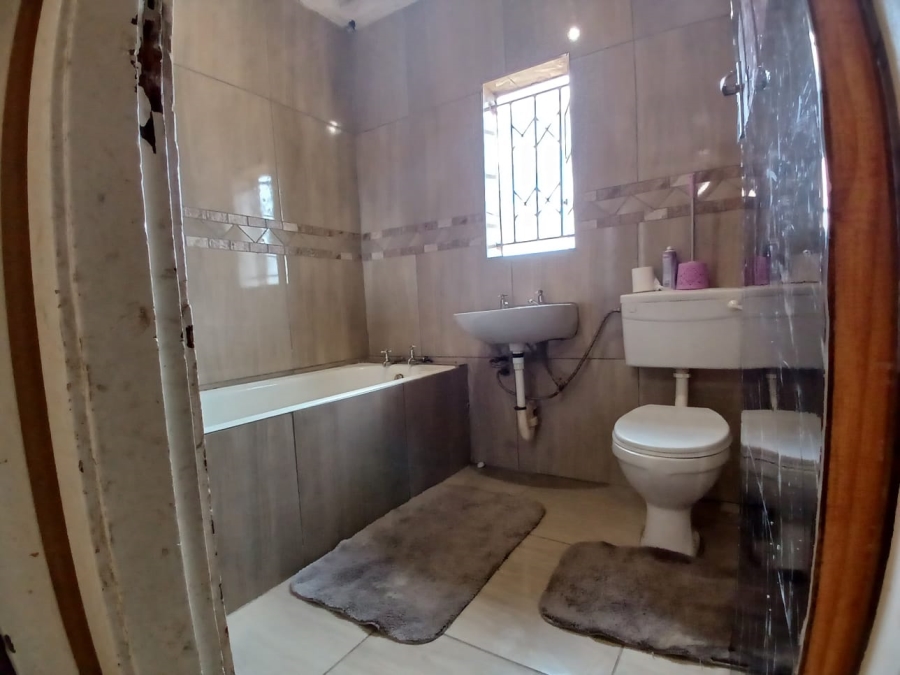 3 Bedroom Property for Sale in Venterspost Gauteng