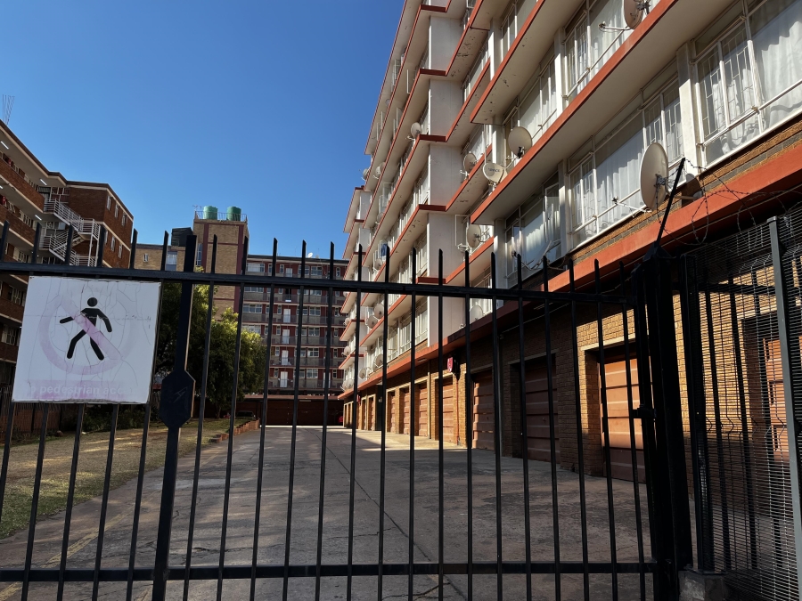 2 Bedroom Property for Sale in Muckleneuk Gauteng