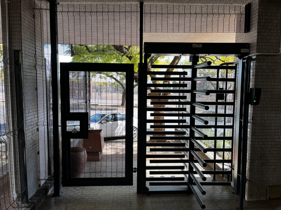 2 Bedroom Property for Sale in Muckleneuk Gauteng