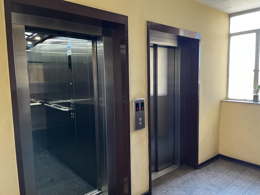 2 Bedroom Property for Sale in Muckleneuk Gauteng