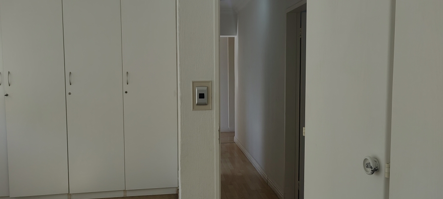 2 Bedroom Property for Sale in Bassonia Gauteng