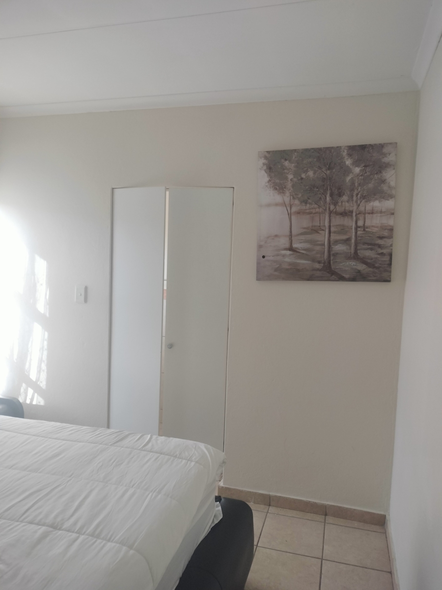 2 Bedroom Property for Sale in Princess A H Gauteng