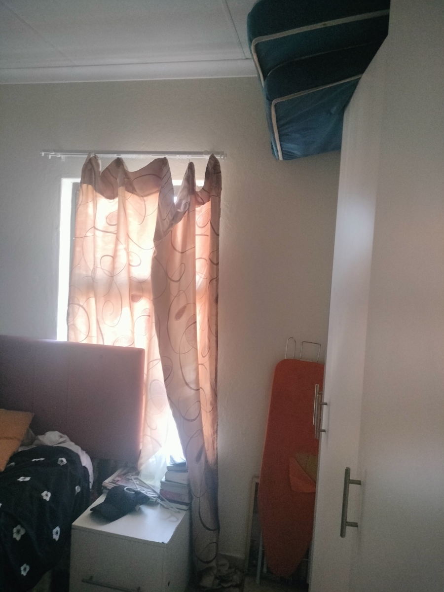 2 Bedroom Property for Sale in Princess A H Gauteng