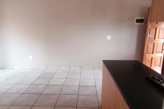 To Let 2 Bedroom Property for Rent in Princess A H Gauteng