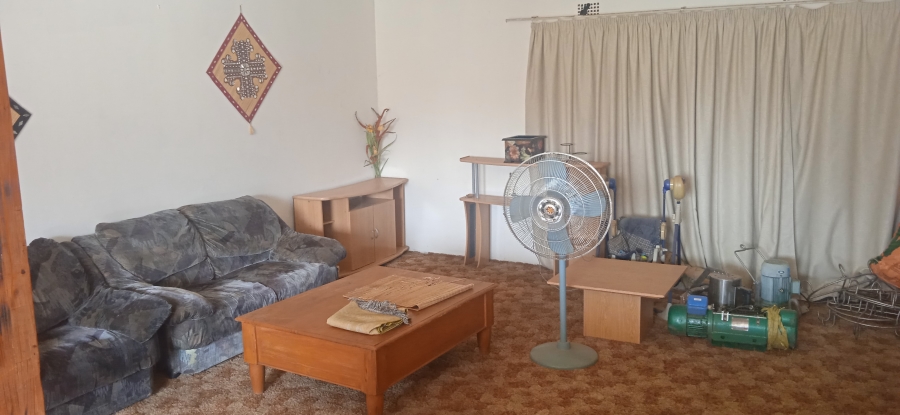 Commercial Property for Sale in Homestead Apple Orchards Gauteng
