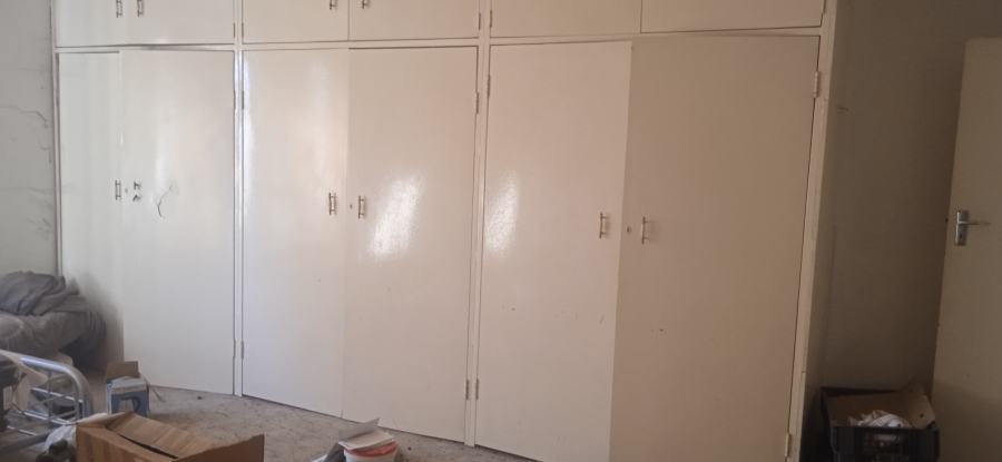 Commercial Property for Sale in Homestead Apple Orchards Gauteng