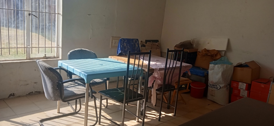 Commercial Property for Sale in Homestead Apple Orchards Gauteng