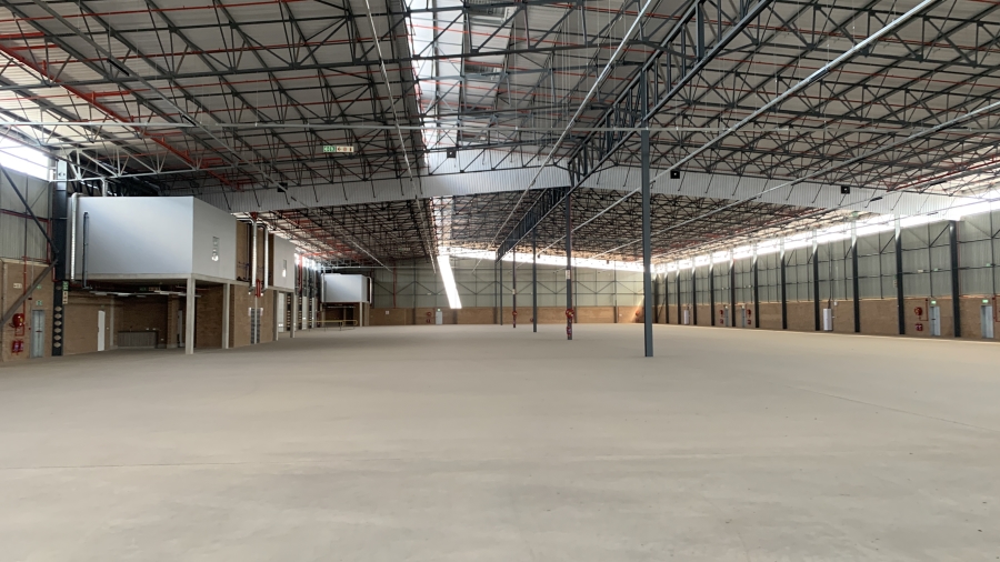 To Let commercial Property for Rent in Airport Park Gauteng