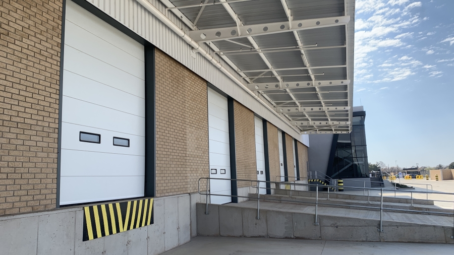 To Let commercial Property for Rent in Airport Park Gauteng