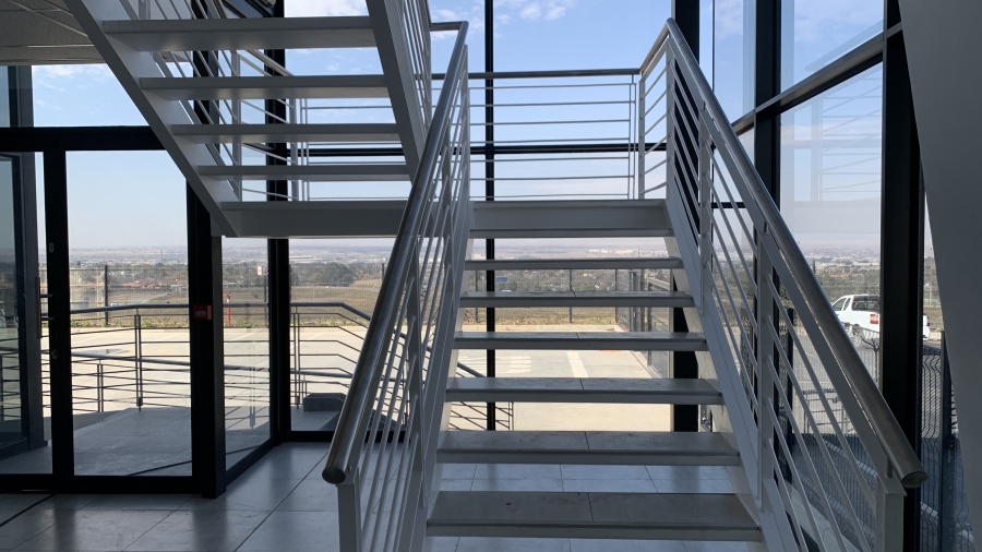 To Let commercial Property for Rent in Airport Park Gauteng