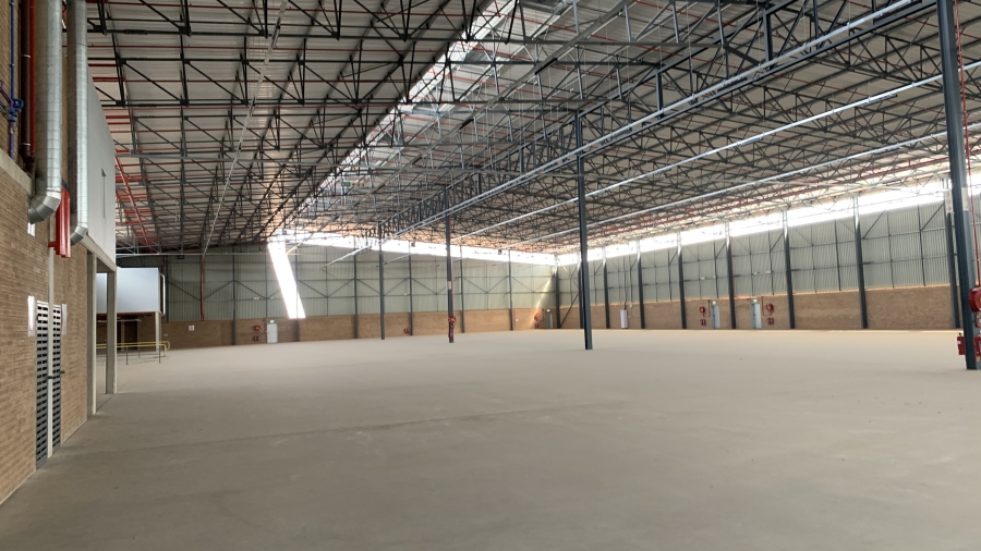 To Let commercial Property for Rent in Airport Park Gauteng