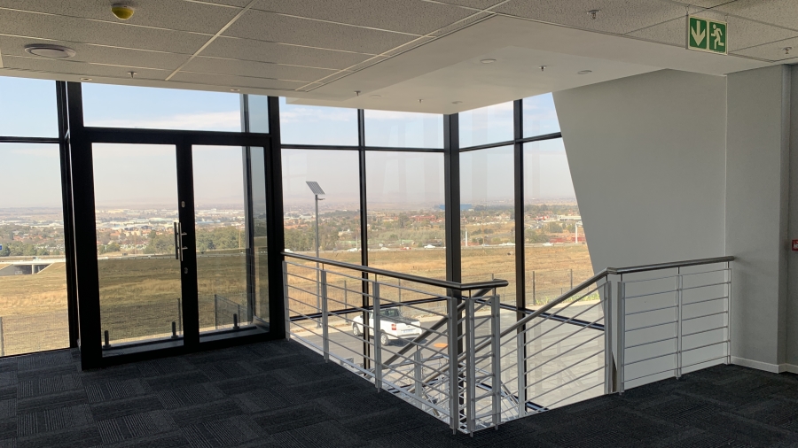To Let commercial Property for Rent in Airport Park Gauteng