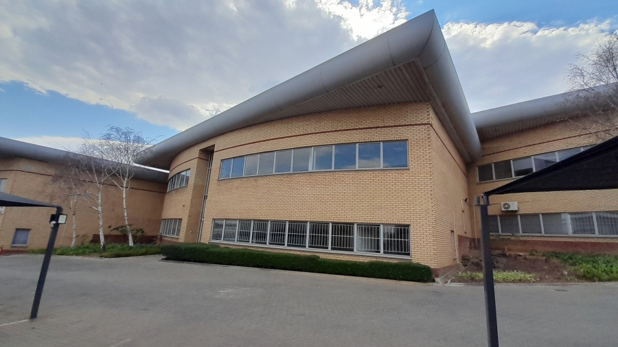 To Let commercial Property for Rent in Randjespark Gauteng