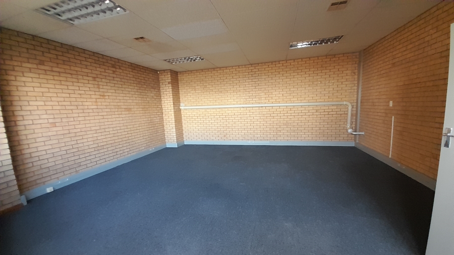 To Let commercial Property for Rent in Randjespark Gauteng