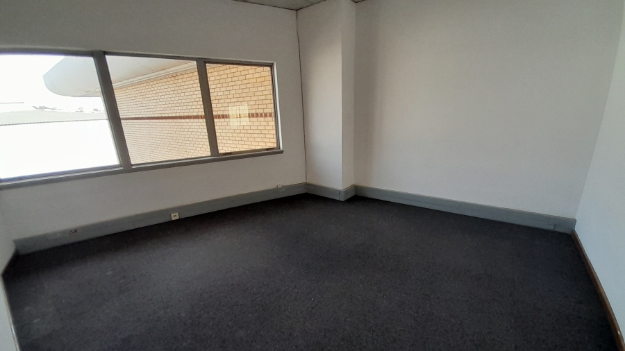 To Let commercial Property for Rent in Randjespark Gauteng