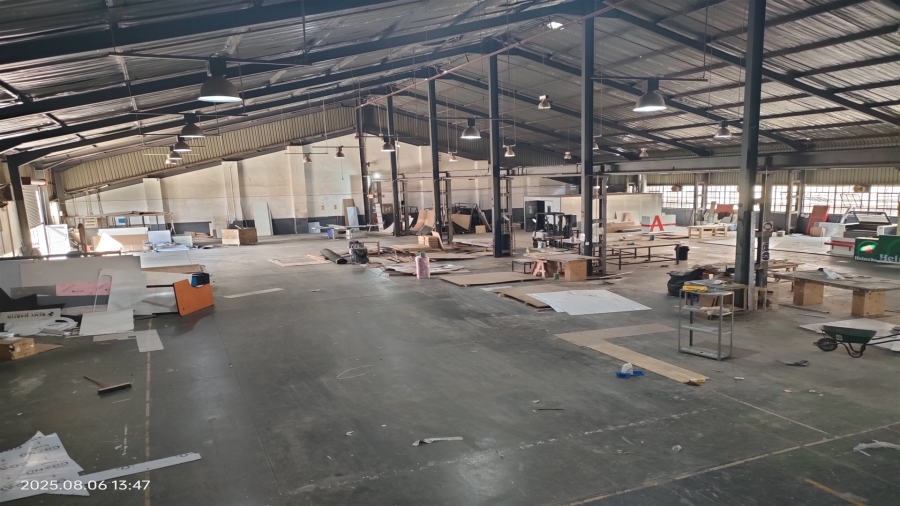 To Let commercial Property for Rent in Strijdom Park Gauteng