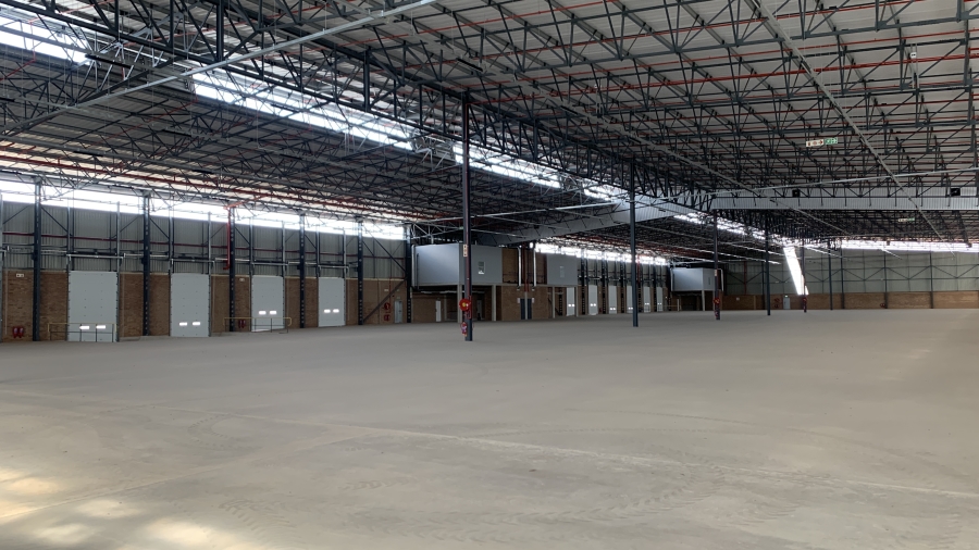 To Let commercial Property for Rent in Airport Park Gauteng