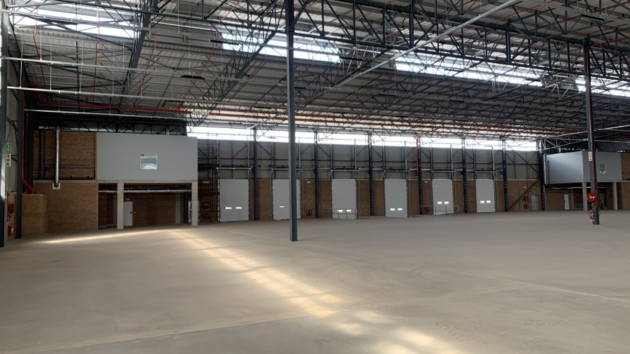 To Let commercial Property for Rent in Airport Park Gauteng