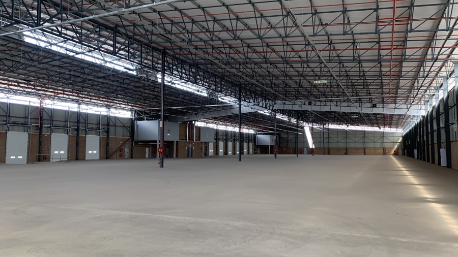 To Let commercial Property for Rent in Airport Park Gauteng