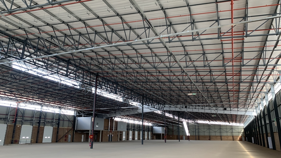 To Let commercial Property for Rent in Airport Park Gauteng