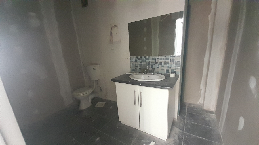 Commercial Property for Sale in Halfway House Gauteng