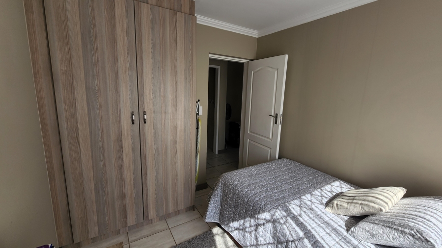 3 Bedroom Property for Sale in Amberfield Manor Gauteng