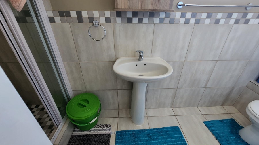 3 Bedroom Property for Sale in Amberfield Manor Gauteng