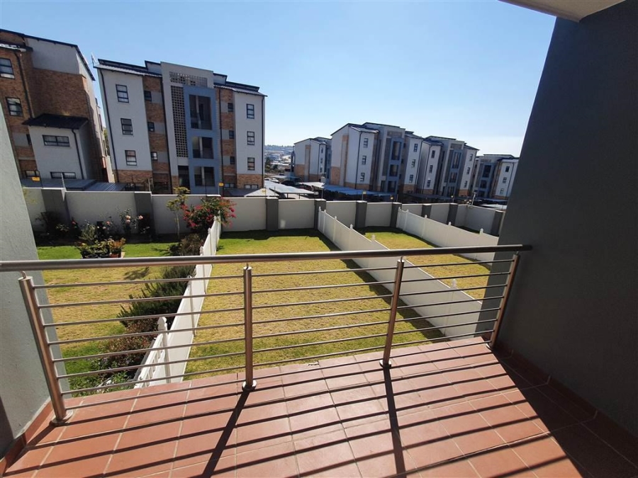 1 Bedroom Property for Sale in Barbeque Downs Gauteng