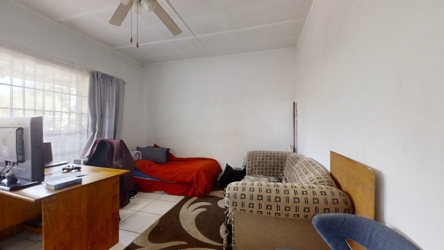 1 Bedroom Property for Sale in Lambton Gauteng