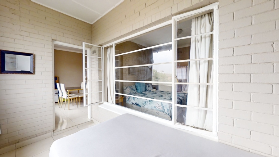 2 Bedroom Property for Sale in Lambton Gauteng