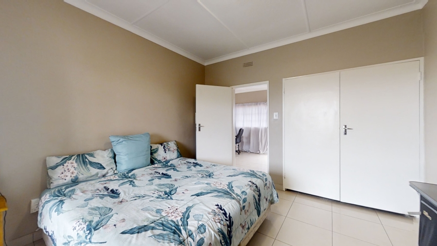 2 Bedroom Property for Sale in Lambton Gauteng