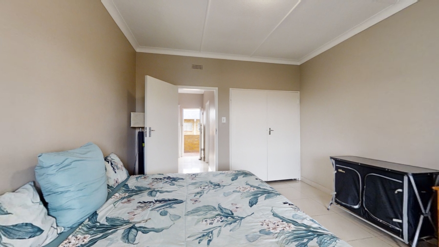 2 Bedroom Property for Sale in Lambton Gauteng