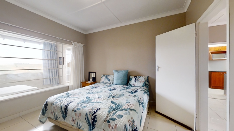 2 Bedroom Property for Sale in Lambton Gauteng