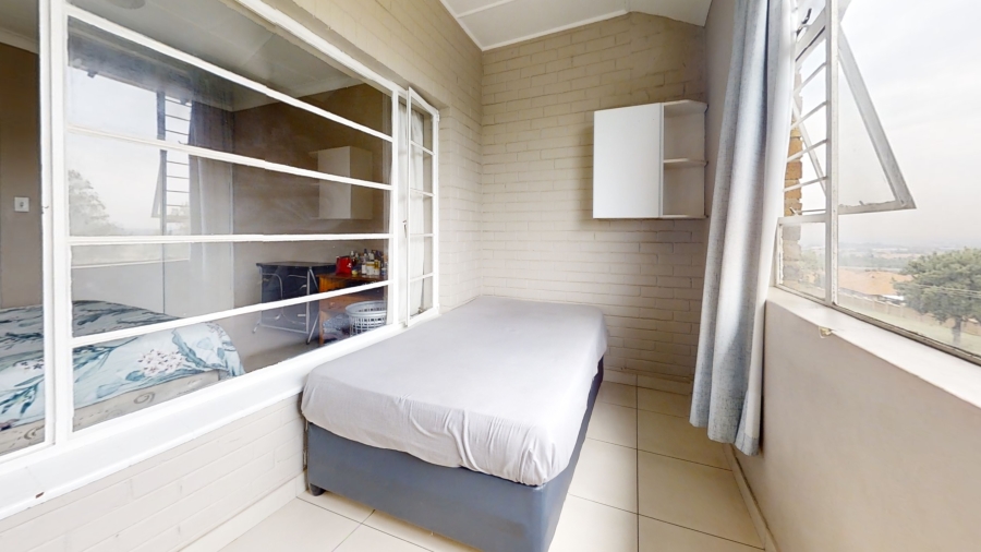2 Bedroom Property for Sale in Lambton Gauteng