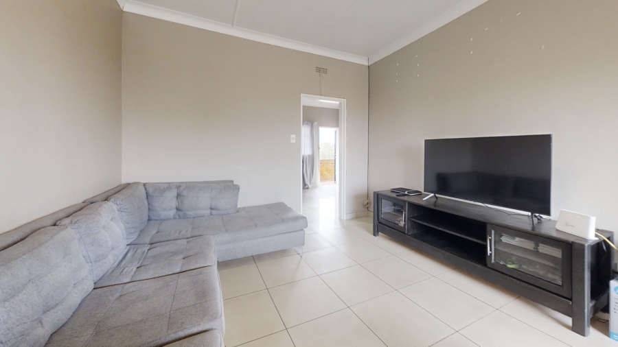 2 Bedroom Property for Sale in Lambton Gauteng