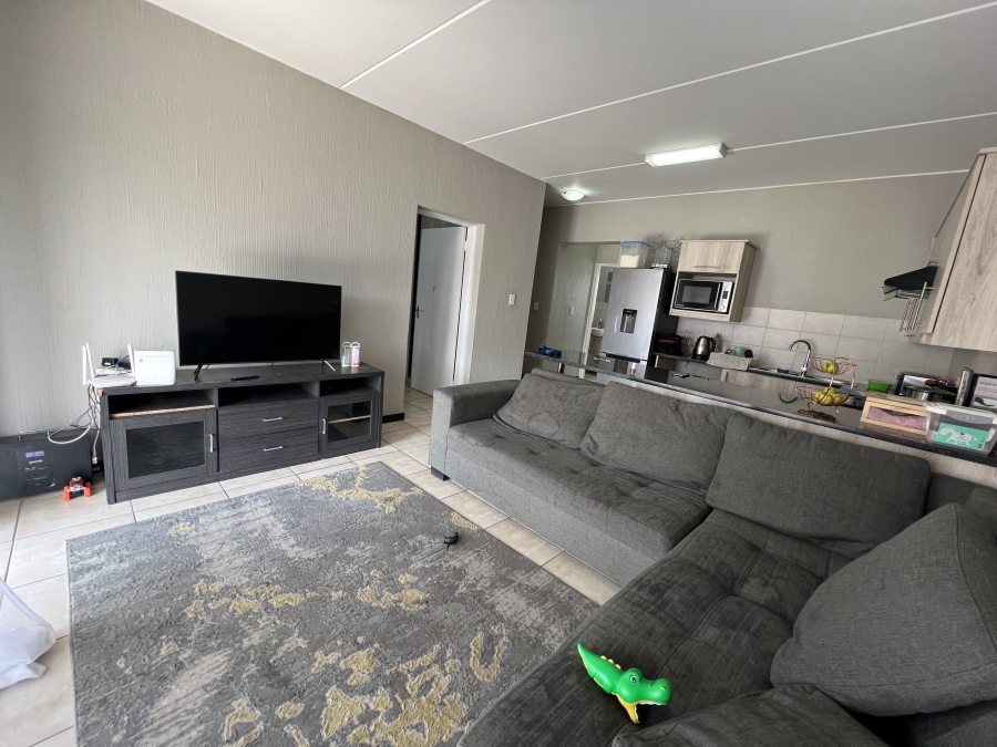2 Bedroom Property for Sale in Barbeque Downs Gauteng