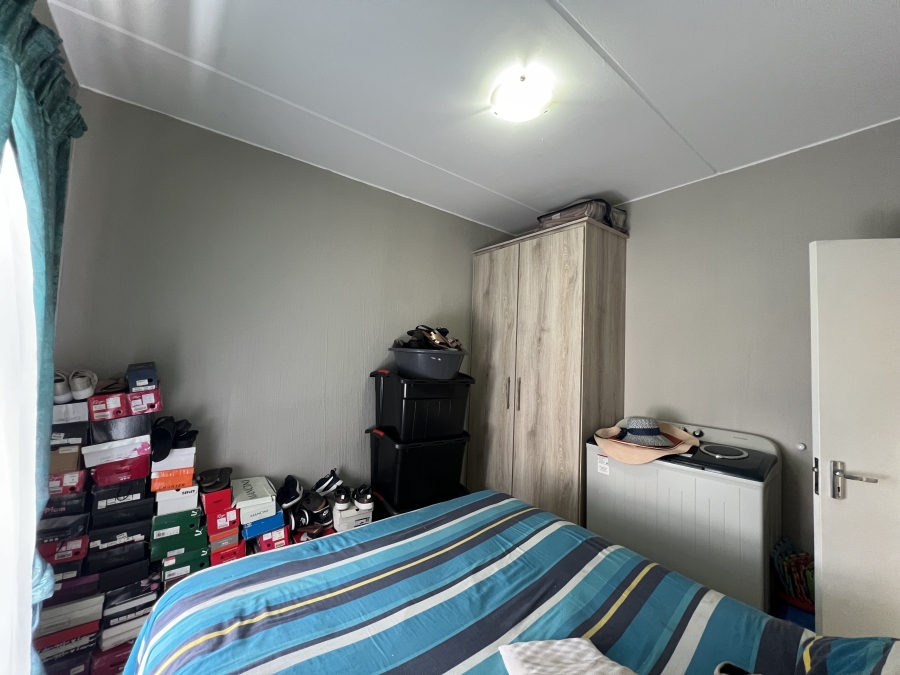 2 Bedroom Property for Sale in Barbeque Downs Gauteng