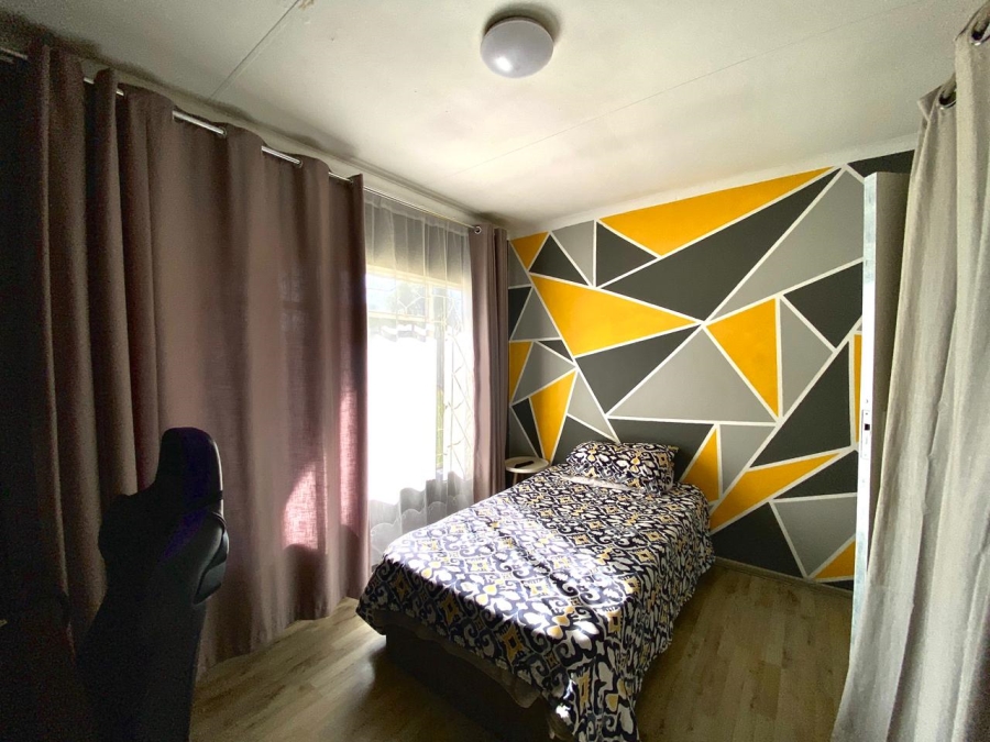 3 Bedroom Property for Sale in Greenhills Gauteng