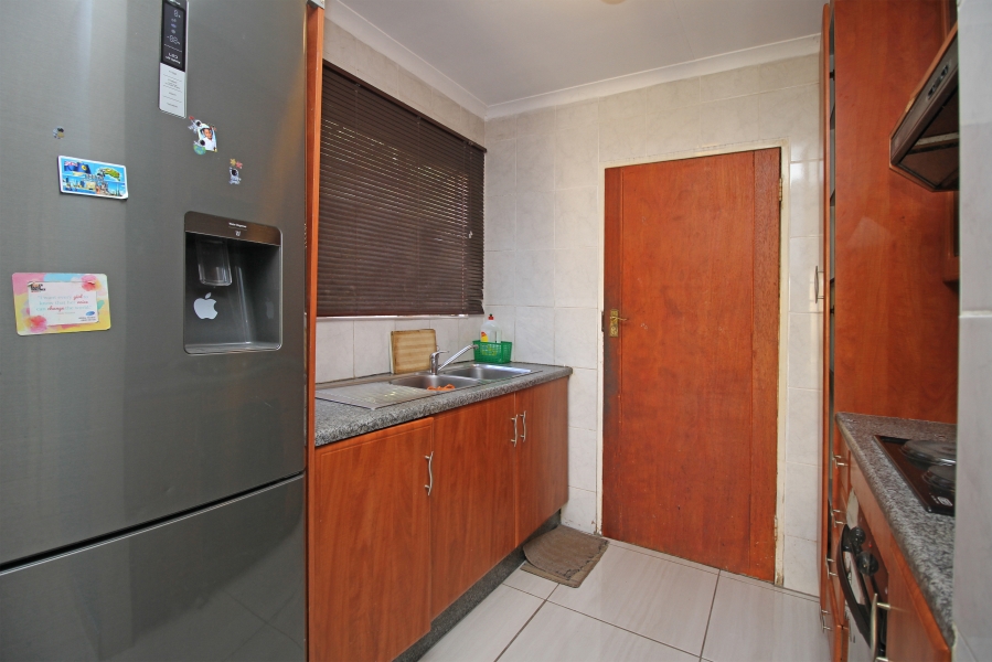 3 Bedroom Property for Sale in Corlett Gardens Gauteng