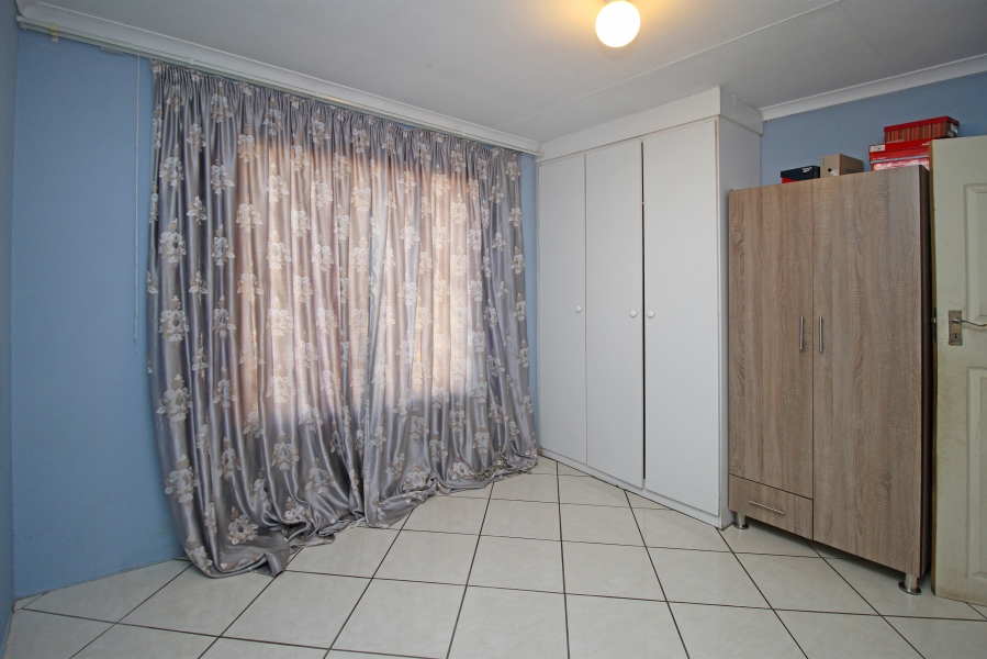 3 Bedroom Property for Sale in Corlett Gardens Gauteng