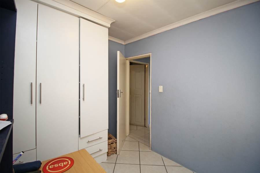 3 Bedroom Property for Sale in Corlett Gardens Gauteng