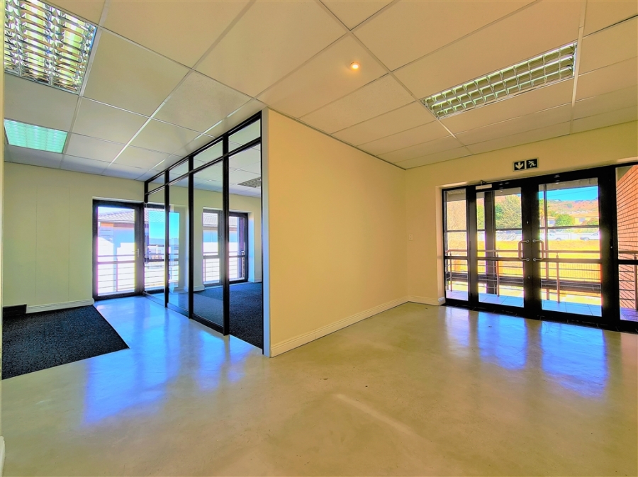 To Let commercial Property for Rent in Ruimsig Gauteng
