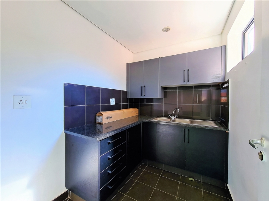 To Let commercial Property for Rent in Ruimsig Gauteng
