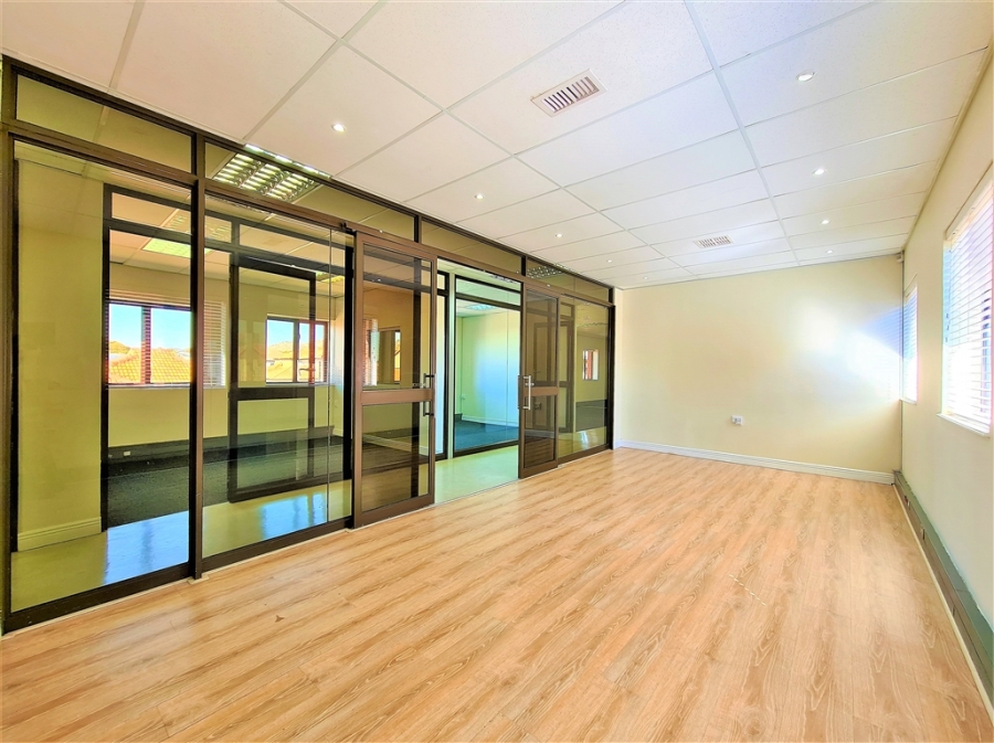 To Let commercial Property for Rent in Ruimsig Gauteng