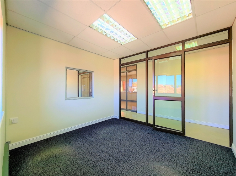 To Let commercial Property for Rent in Ruimsig Gauteng