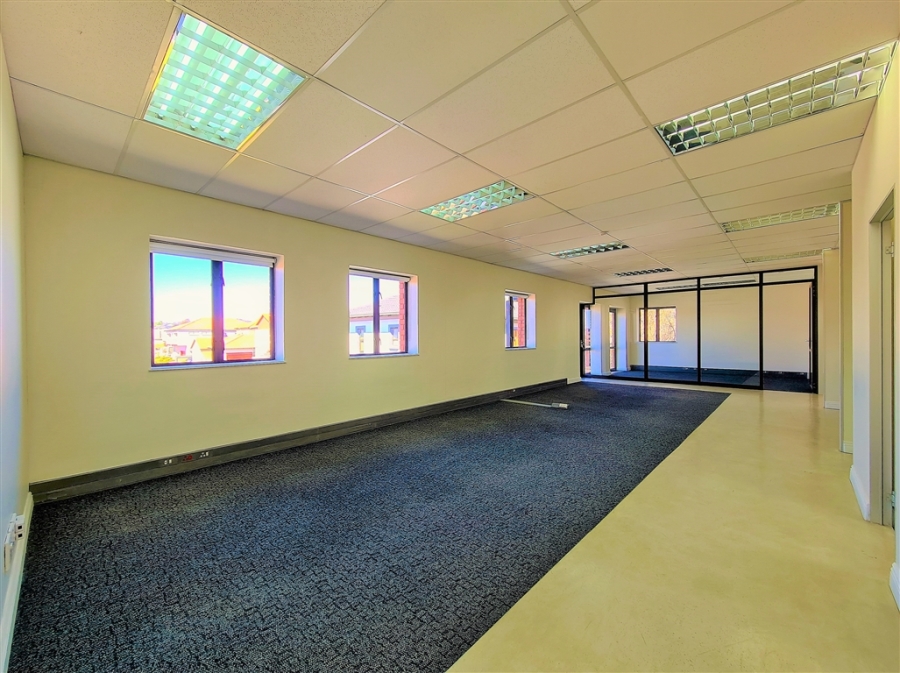 To Let commercial Property for Rent in Ruimsig Gauteng