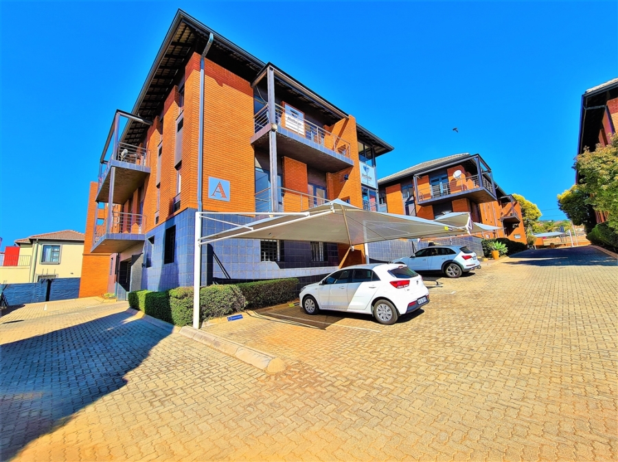 To Let commercial Property for Rent in Ruimsig Gauteng