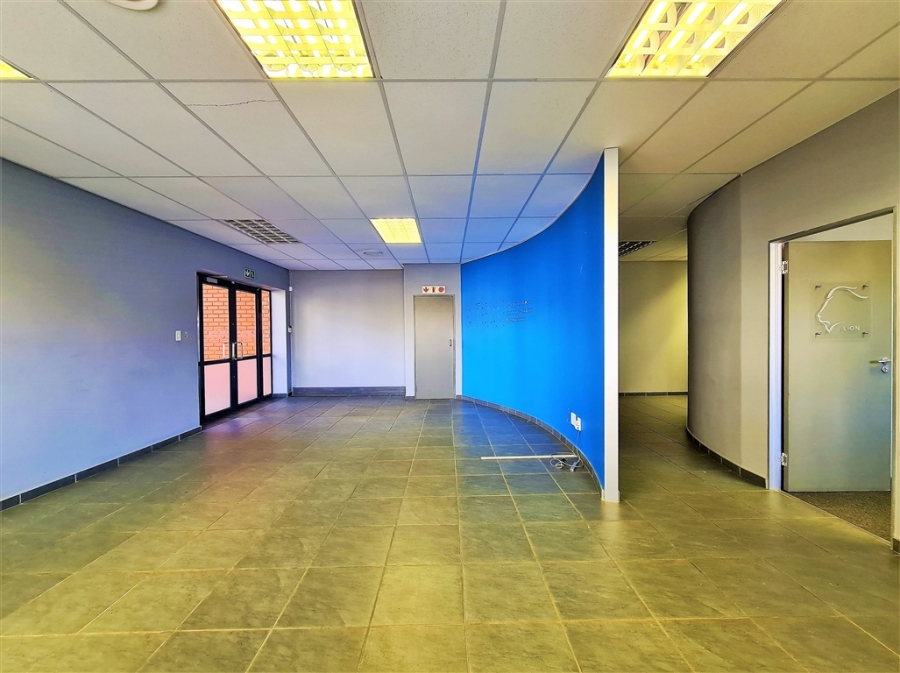 To Let commercial Property for Rent in Ruimsig Gauteng